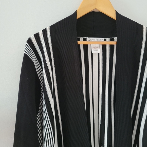 NorthStyle Sweaters - North Style || 1X Black White Vertical Stripes Open Front Cardigan Sweater